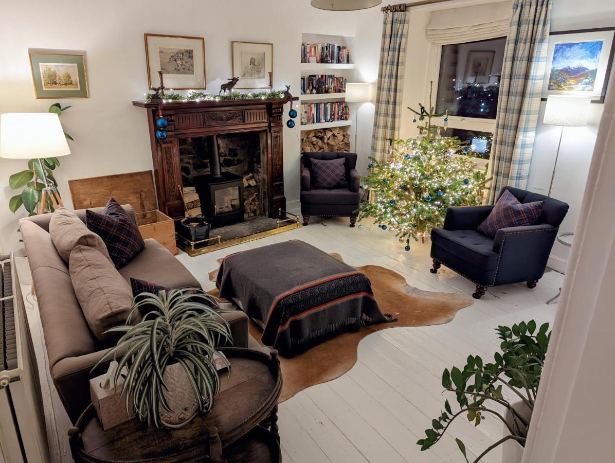 Central Hawick Spacious Stylish Flat With Log Burner Exteriér fotografie